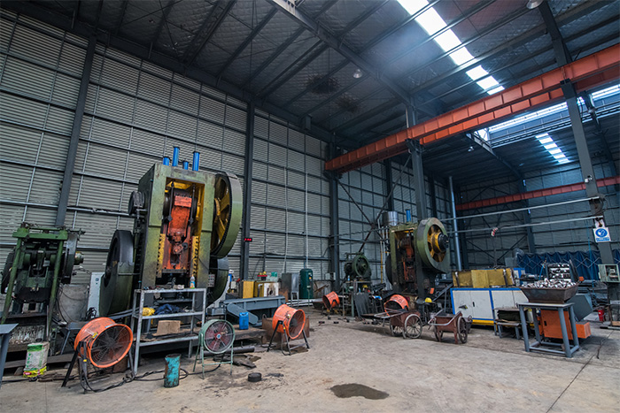 上海网架配件-锥头加工车间